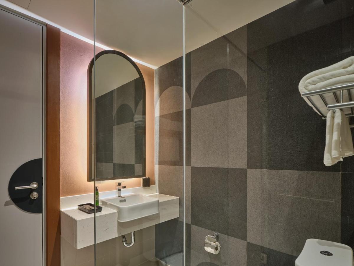 The Quarter Onnut By Uhg Hotel Bangkok Luaran gambar